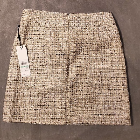 Women's Tweed Pocket Mini Skirt - Picture 6 of 10